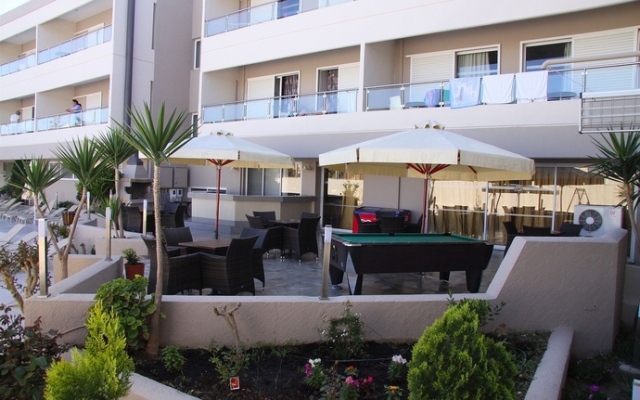 Agela Hotel & Apartments