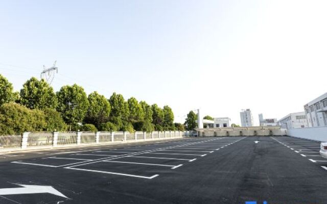 Metropolo Jinjiang Hotels