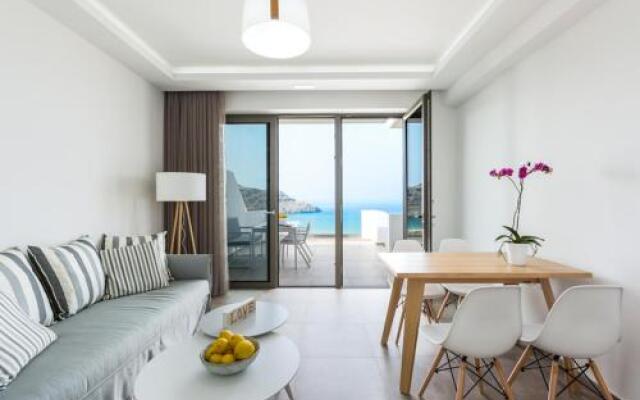 Thea Apartments By Skinos