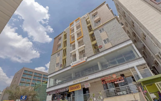 Suraksha Stay by OYO Rooms