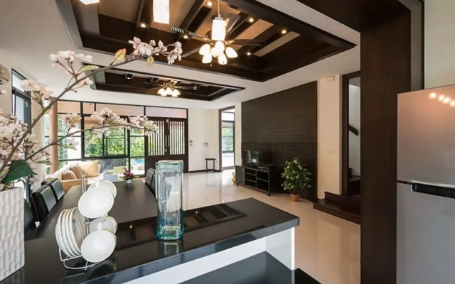 3 Bedroom Private Villa with Pool V18 in Pattaya