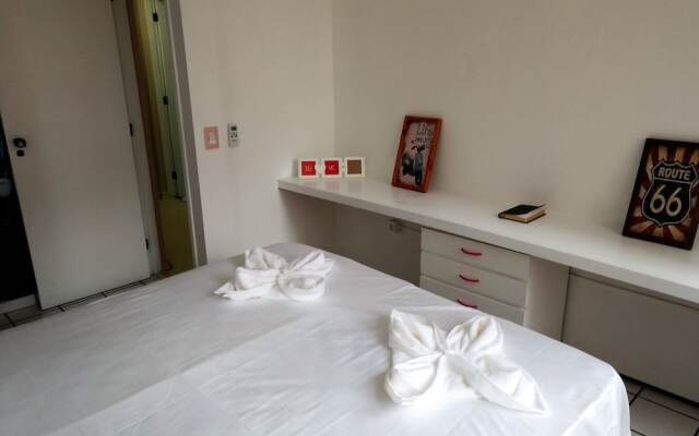 Apartamento a 200m feirinha beira mar