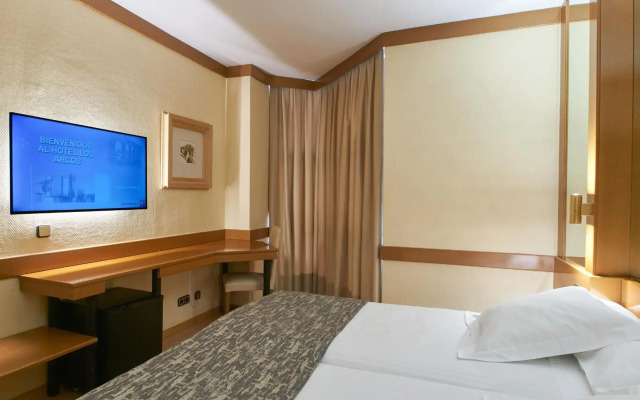 Hotel AR Los Arcos