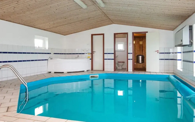 Lovely Holiday Home in Jutland with Hot Tub