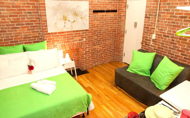 NYC Empire Apartments