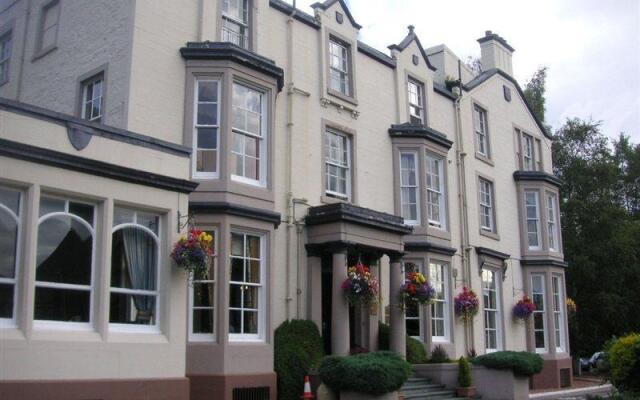 Royal Hotel