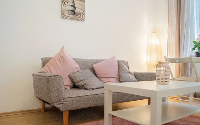 Stylish Apartment Near Downtown
