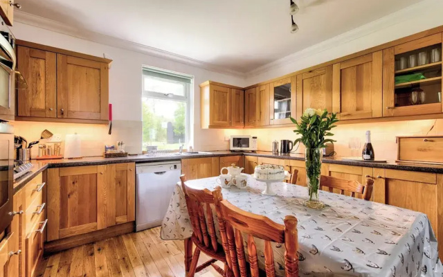 Spacious Argyll Farmhouse in an Idyllic Setting