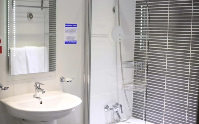 Pebbles Boutique Aparthotel