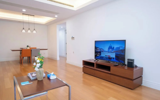Tyms Stylish 3BR 2BA Apt Xujiahui Metro