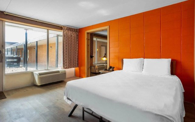Starved Rock Motor Inn Travelodge by Wyndham
