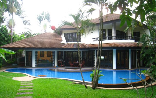 Surin Springs Villa 8 by PIPS