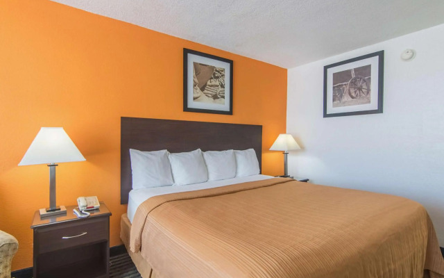 Motel 6 Liberal, KS