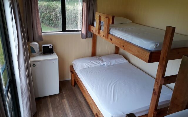 Opunake Beach Kiwi Holiday Park
