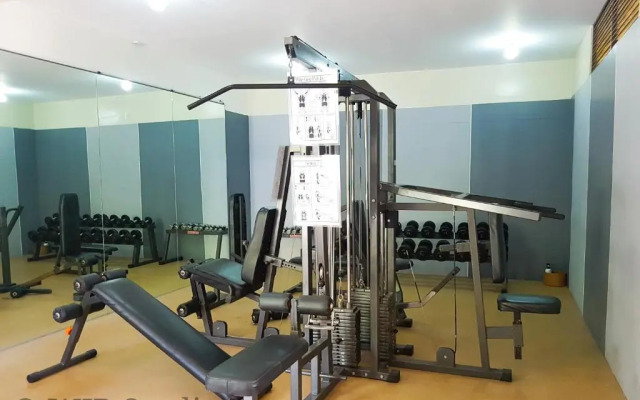 Centropolis Queen Bed Suite- Modern Posh Style