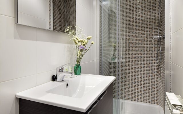 Colon Apartment by Feelfree Rentals
