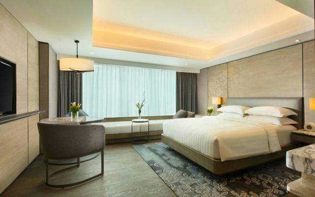 Yogyakarta Marriott Hotel – Guest Rooms – Sleman