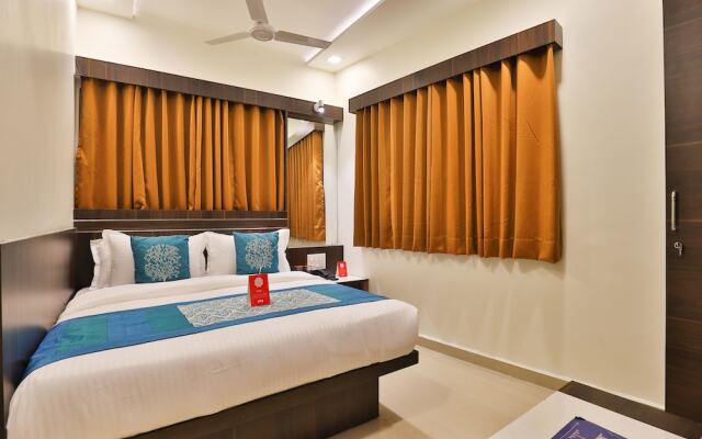 OYO 13032 Shiv Sagar Palace