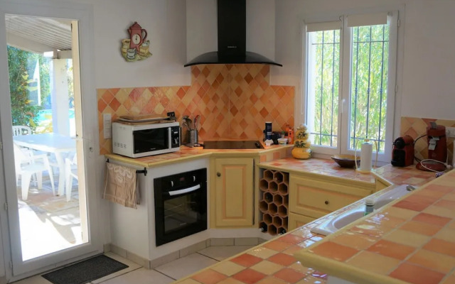 Magnificent Holiday Home With Pool