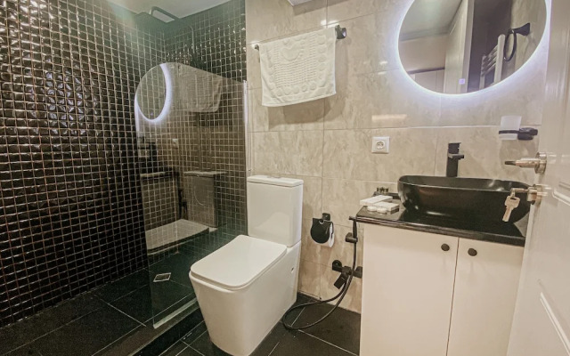 Luxury Inn