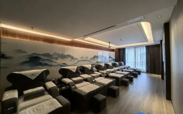 Yuanling Huixin Lijing Hotel