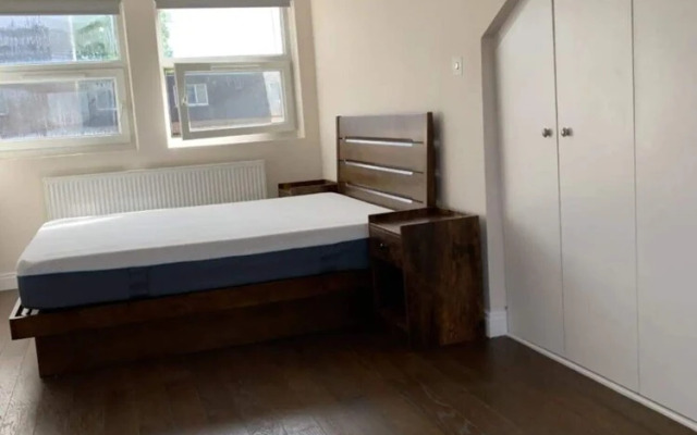 Spacious and Bright 2 Bedroom Flat in Maida Vale