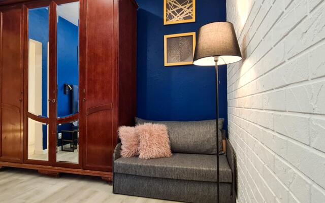 Мириады на улице Молодежная