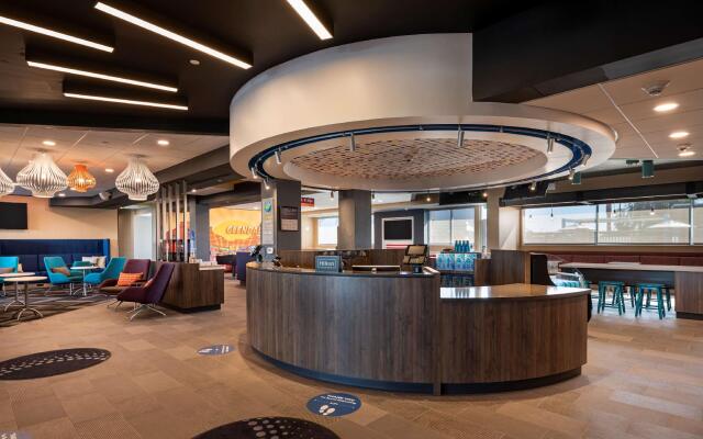 Tru By Hilton Phoenix Glendale Westgate, AZ