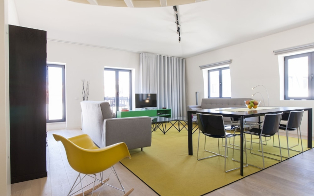 JOIVY Lux & Spacious 1BR home w/ huge terrace, 5mins to Academy of Sciences