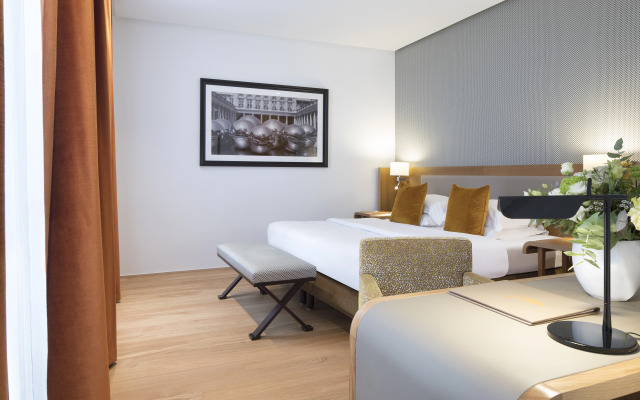Hotel Le Six