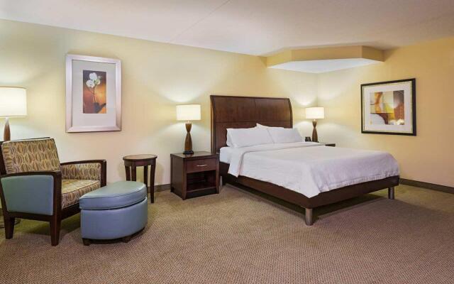 Hilton Garden Inn Waldorf