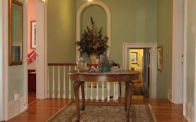 Stonehurst Bed and Breakfast