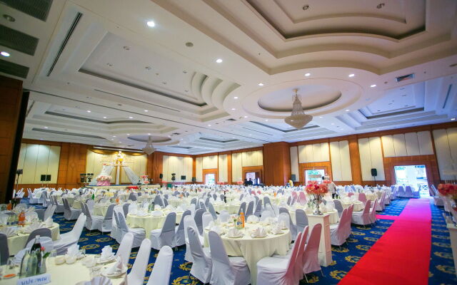 Grand Park Hotel