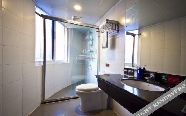 Ruige Business Hotel