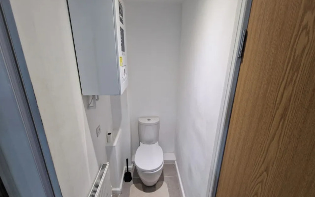 Sunset View Retreat in Wednesbury