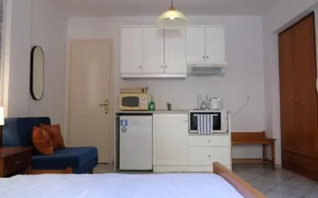 Eviali Apartments