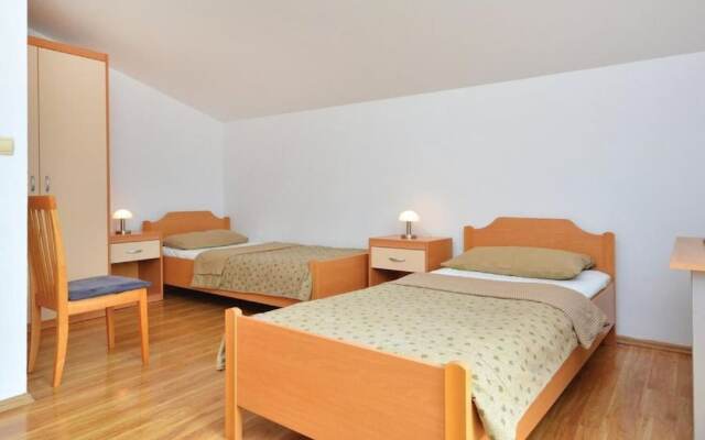 Marija - Rooms With Pool - R3