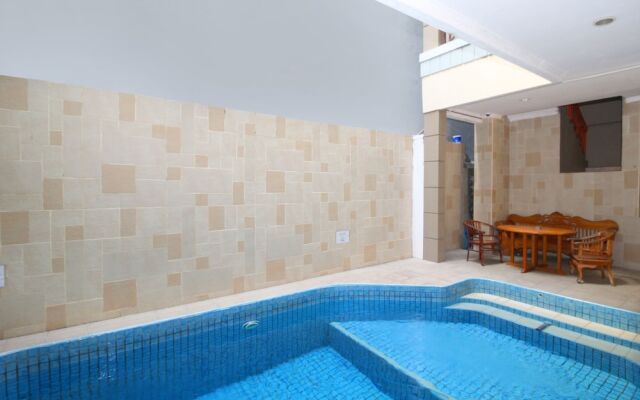 Airy Kartika Plaza Gang Melati 1 Bali