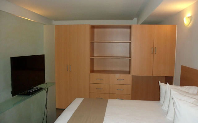 Suites Capri Reforma