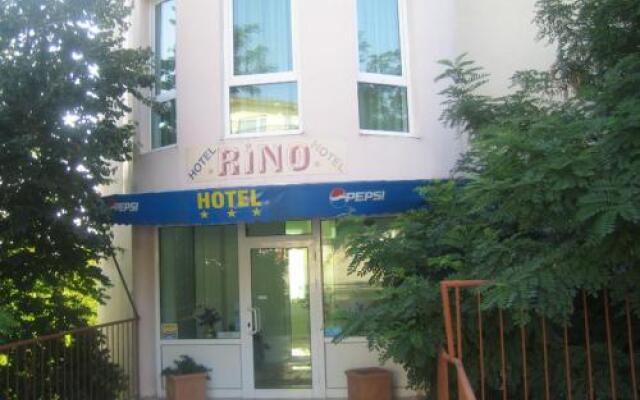 Hotel Rino