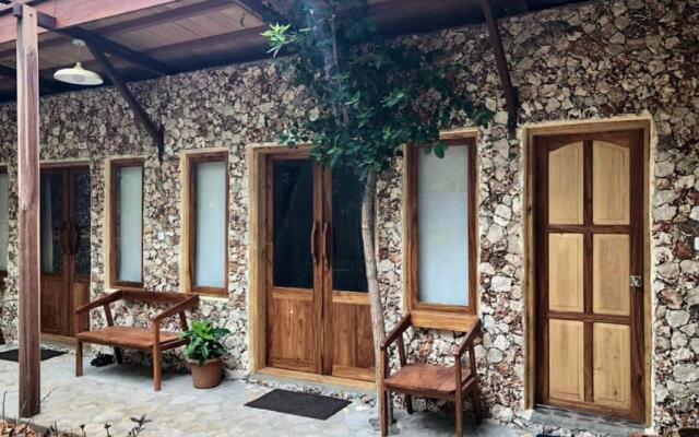 Tevana House Reef