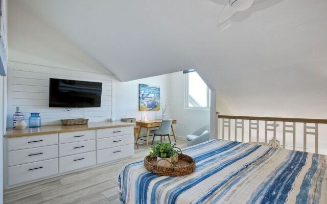 NEW Listing! Seaside Sunset