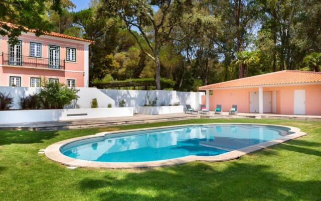 Amazing 4 bedroom Villa with POOL, View & Garden