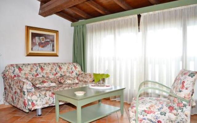 Holiday Apartment Rosa 07