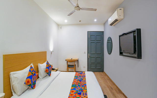 FabHotel Urban Residency