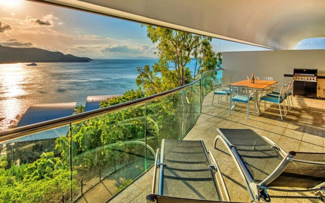 Waves 5 Luxury 3 Bedroom