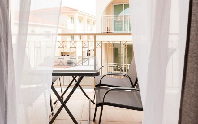 Olivia Paralimni in Paralimni