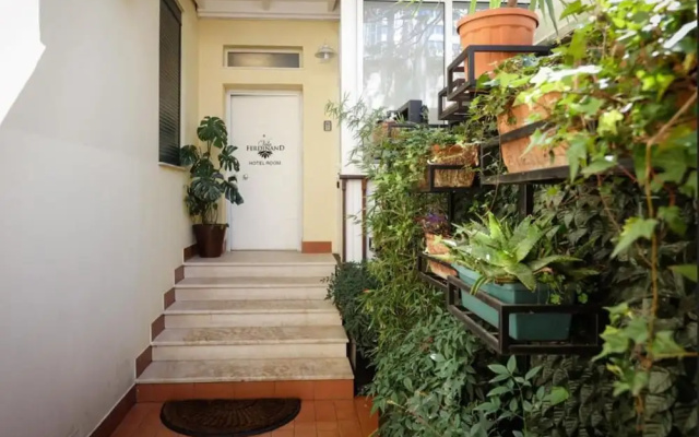 Vila Ferdinand Modern Rooms In Tirana's Center