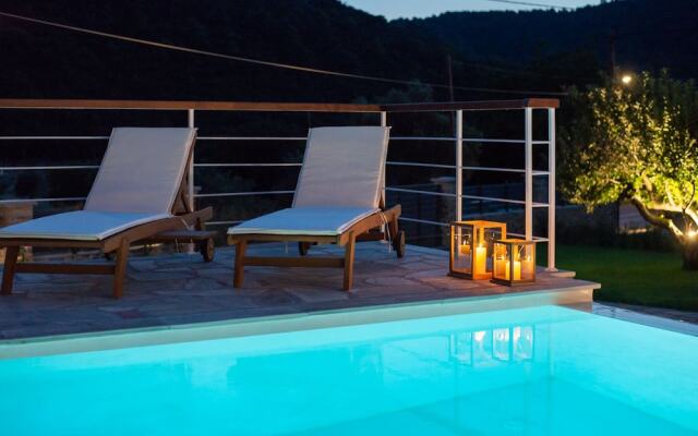 Villa Kyani with private Pool