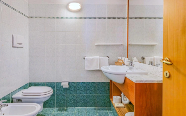 Aparthotel Englovacanze